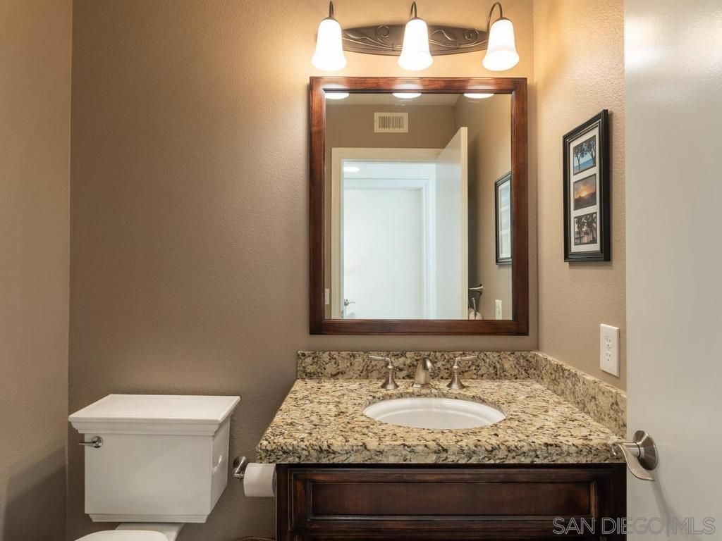 Image 22 of property listing at 1981 AVENIDA jOAQUIN, Encinitas, CA 92024