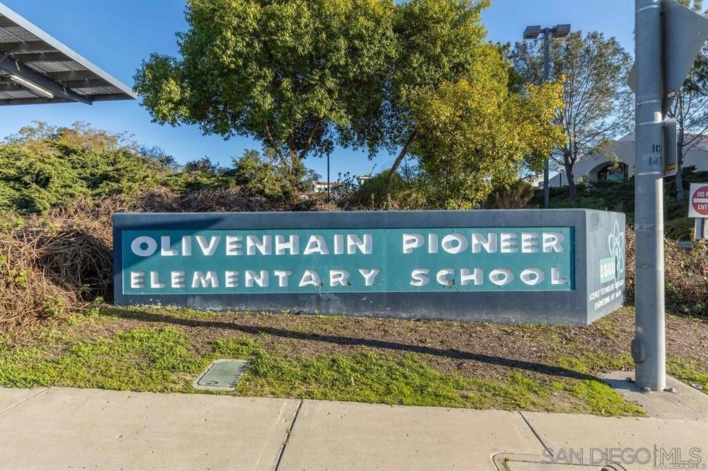 Image 47 of property listing at 1981 AVENIDA jOAQUIN, Encinitas, CA 92024