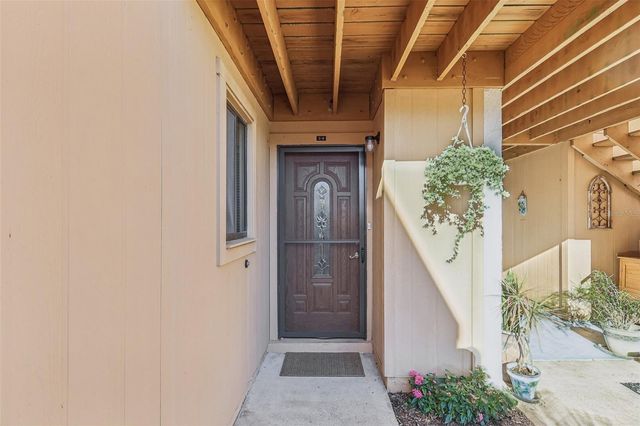 1051 S HIGHLAND STREET 3B, Mount Dora, FL 32757