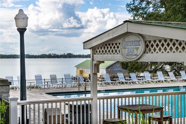 1051 S HIGHLAND STREET 3B, Mount Dora, FL 32757