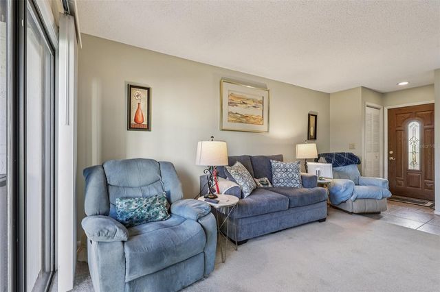 1051 S HIGHLAND STREET 3B, Mount Dora, FL 32757