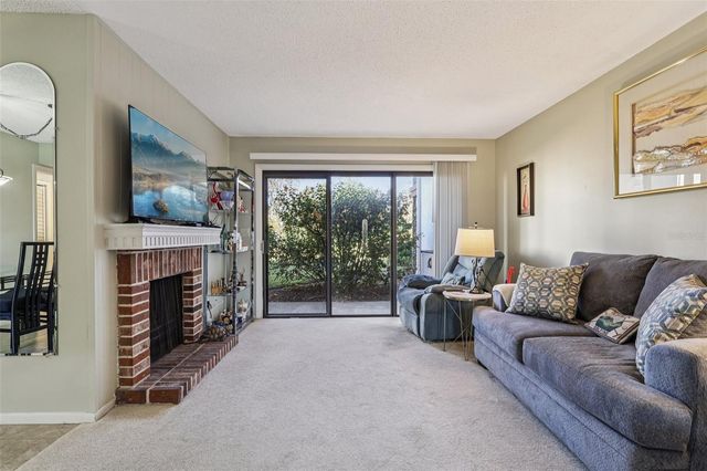 1051 S HIGHLAND STREET 3B, Mount Dora, FL 32757