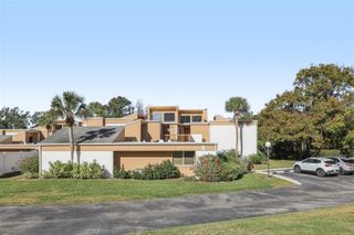 1051 S HIGHLAND STREET 3B, Mount Dora, FL 32757