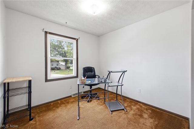 7533 Jaguar Drive, Boardman, OH 44512