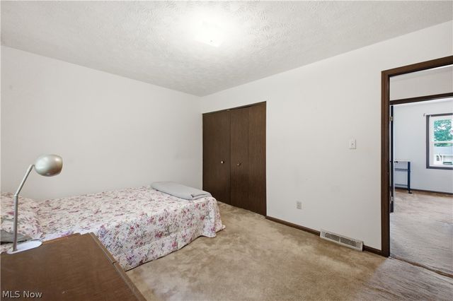 7533 Jaguar Drive, Boardman, OH 44512