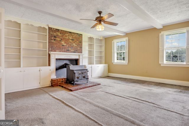 135 Bostwick Road, Oxford, GA 30054