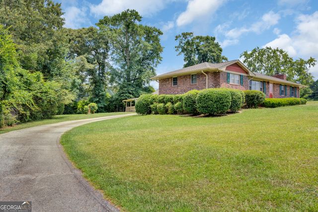135 Bostwick Road, Oxford, GA 30054