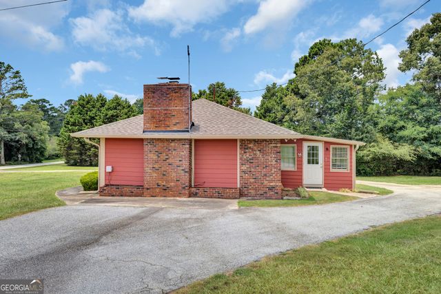 135 Bostwick Road, Oxford, GA 30054