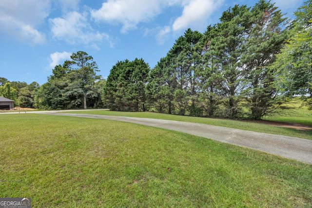 135 Bostwick Road, Oxford, GA 30054