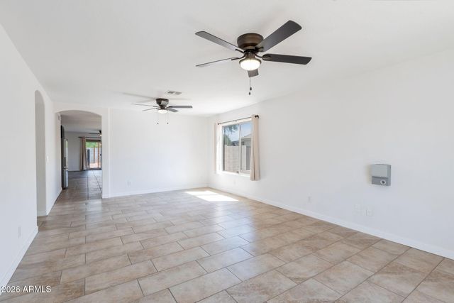 1740 E FRANCISCO Drive, Phoenix, AZ 85042