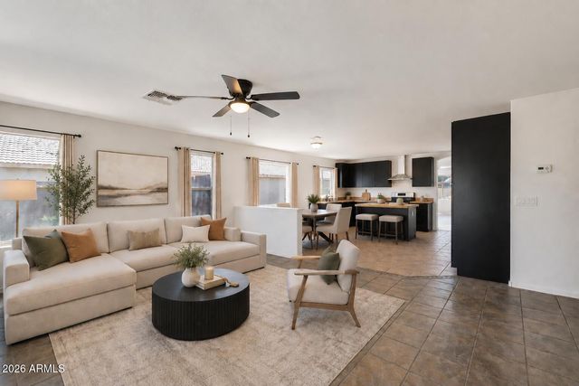 1740 E FRANCISCO Drive, Phoenix, AZ 85042