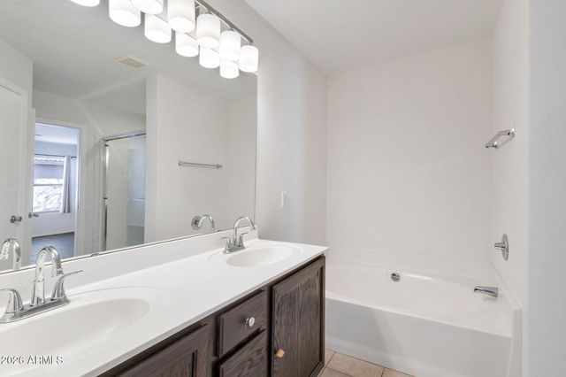 1740 E FRANCISCO Drive, Phoenix, AZ 85042
