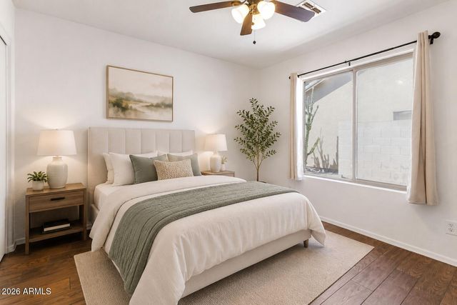 1740 E FRANCISCO Drive, Phoenix, AZ 85042