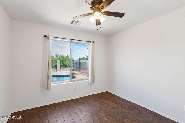 1740 E FRANCISCO Drive, Phoenix, AZ 85042