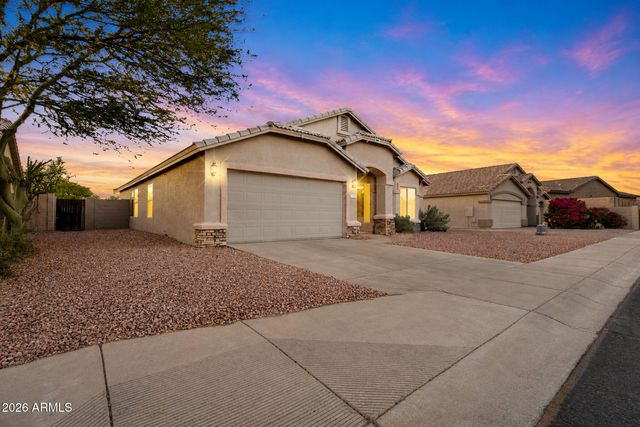 1740 E FRANCISCO Drive, Phoenix, AZ 85042