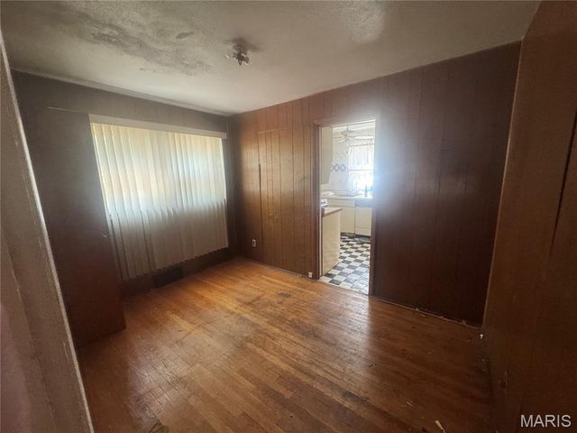 9163 Loganberry Lane, Bel Ridge, MO 63121