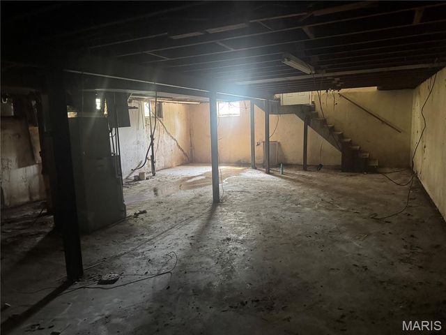 9163 Loganberry Lane, Bel Ridge, MO 63121