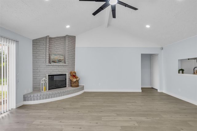 16318 Royal Mile Lane, Houston, TX 77084