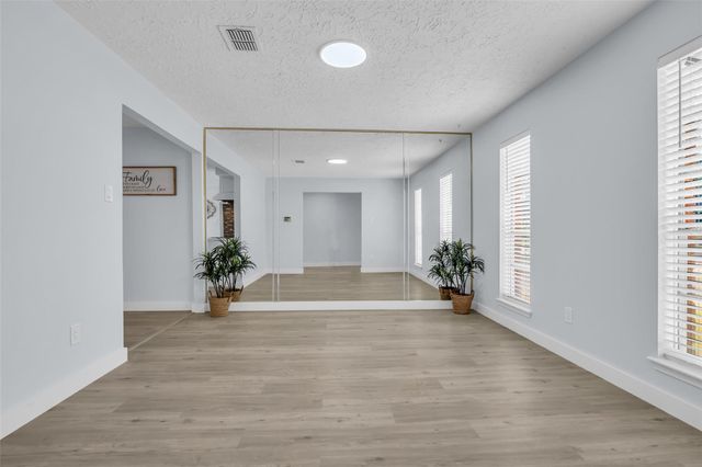 16318 Royal Mile Lane, Houston, TX 77084