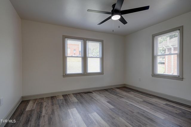 633 Jackson Street, Kingsport, TN 37660