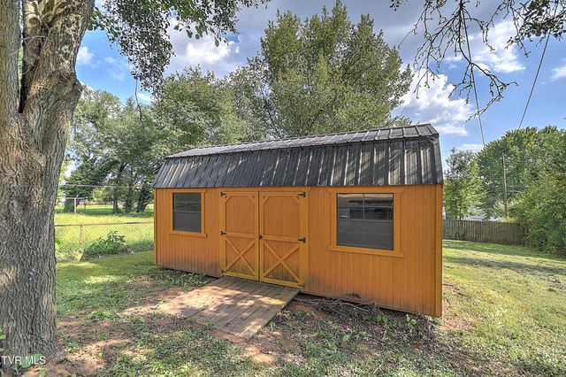 633 Jackson Street, Kingsport, TN 37660