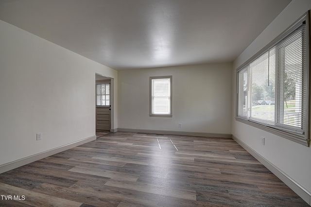 633 Jackson Street, Kingsport, TN 37660