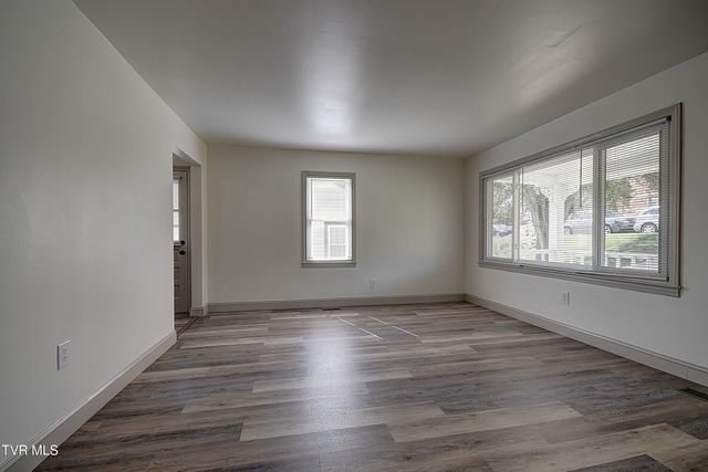 633 Jackson Street, Kingsport, TN 37660