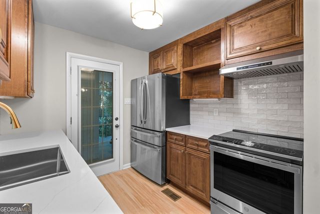 1626 Wildwood Road, Marietta, GA 30062