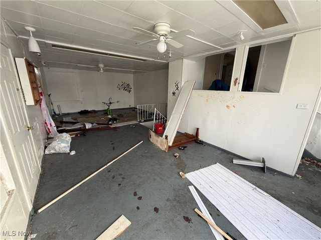 1020 W Prospect Road, Ashtabula, OH 44004