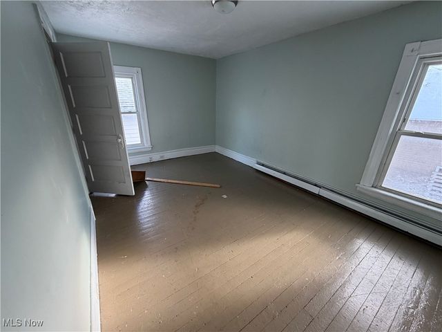 1020 W Prospect Road, Ashtabula, OH 44004