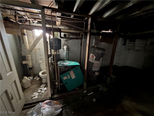 1020 W Prospect Road, Ashtabula, OH 44004