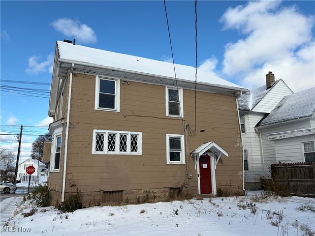 1020 W Prospect Road, Ashtabula, OH 44004