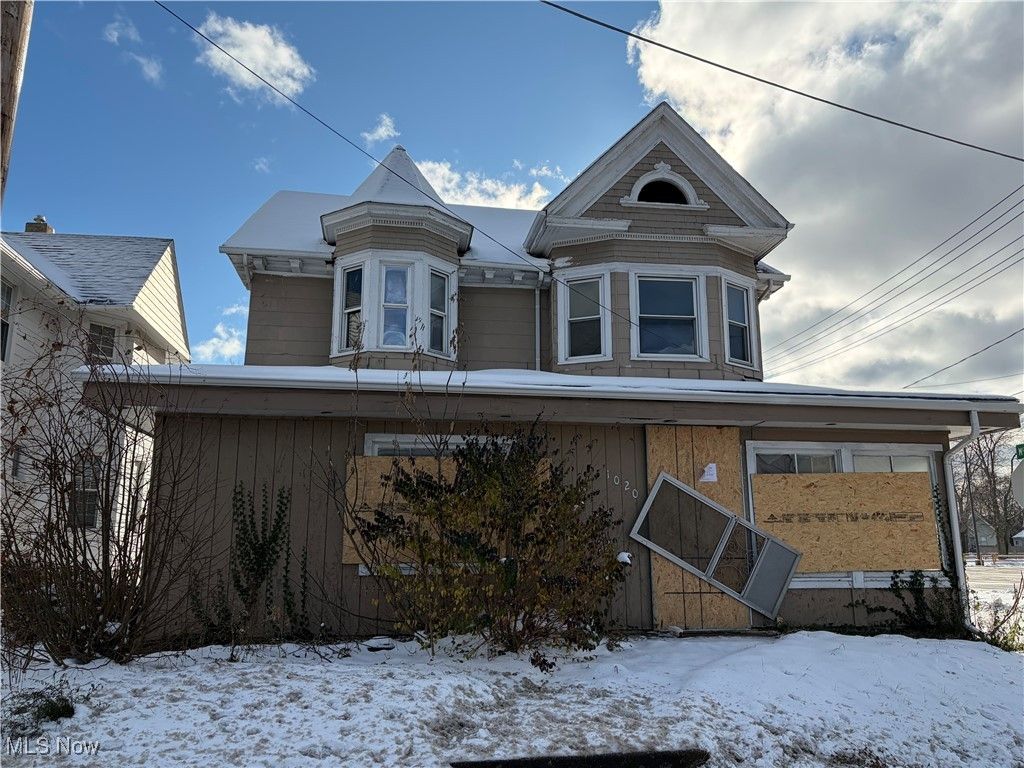 1020 W Prospect Road, Ashtabula, OH 44004