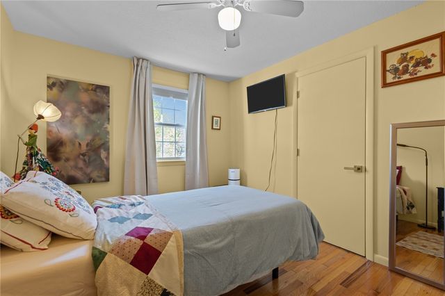 4080 Post Road 10, Warwick, RI 02886