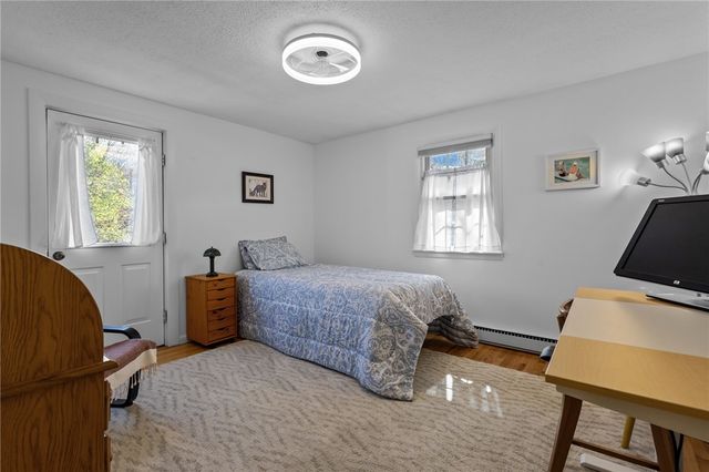 4080 Post Road 10, Warwick, RI 02886