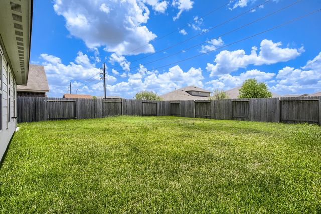 23411 Robbers Nest Drive, Spring, TX 77373