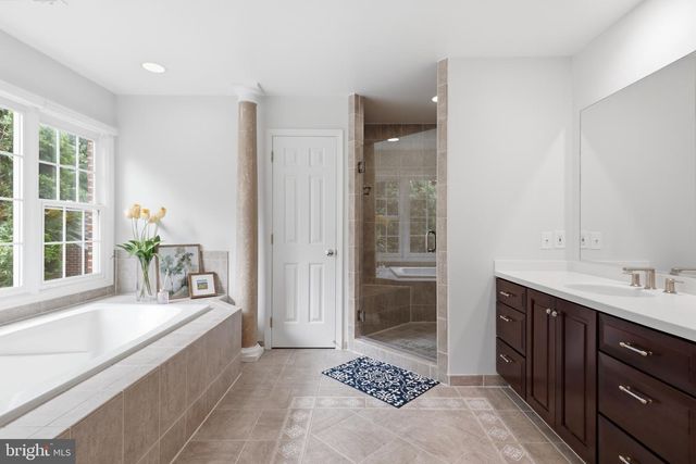10807 HIDDEN TRAIL CT, Potomac, MD 20854