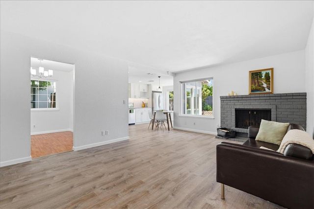 3629 Keswick Way, Sacramento, CA 95826