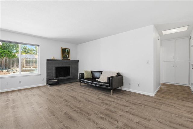 3629 Keswick Way, Sacramento, CA 95826