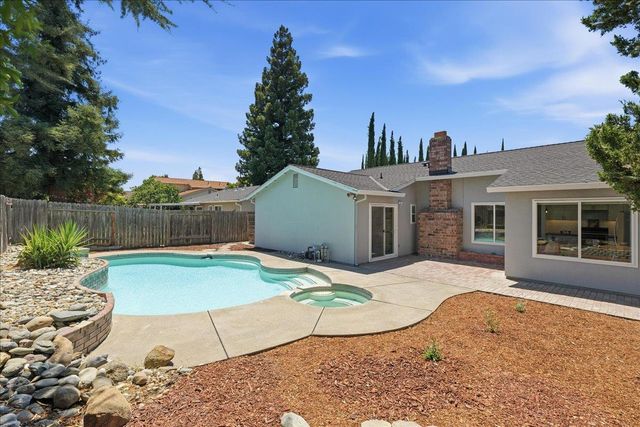 3629 Keswick Way, Sacramento, CA 95826