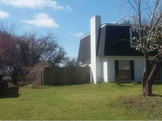 312 Alexander Road, Mount Pleasant, TX 75455