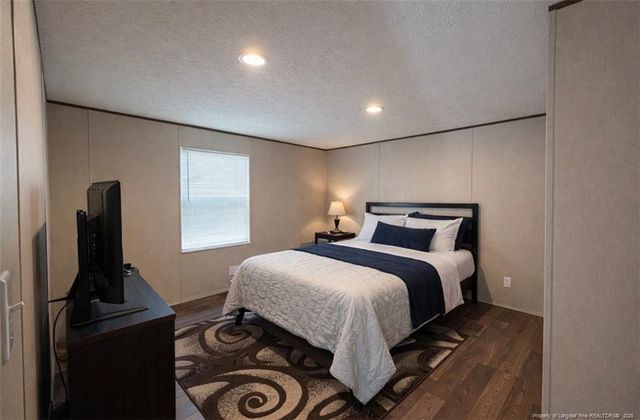 48 Britton Loop, Cameron, NC 28326