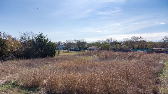 20 S Lancaster Hutchins Road, Lancaster, TX 75146