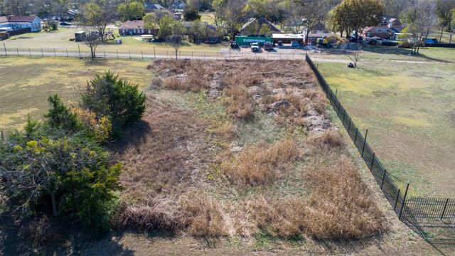 20 S Lancaster Hutchins Road, Lancaster, TX 75146