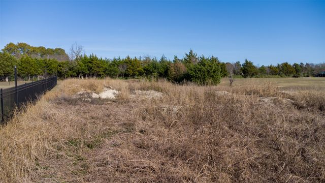 20 S Lancaster Hutchins Road, Lancaster, TX 75146