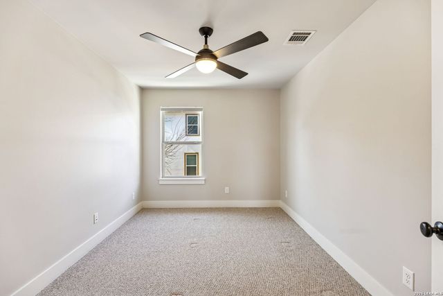 130 Rose Ln Unit 102, San Antonio, TX 78212