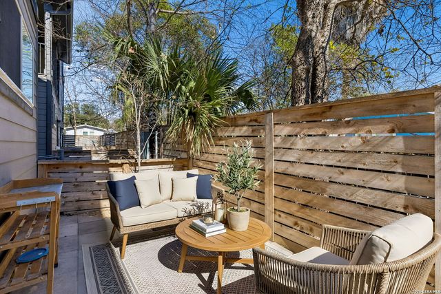 130 Rose Ln Unit 102, San Antonio, TX 78212