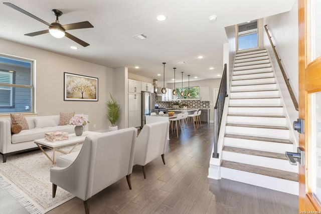 130 Rose Ln Unit 102, San Antonio, TX 78212