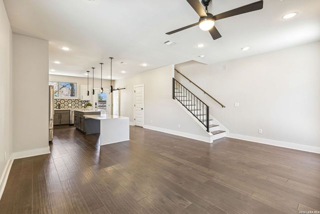 130 Rose Ln Unit 102, San Antonio, TX 78212