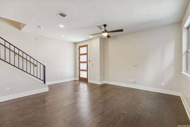 130 Rose Ln Unit 102, San Antonio, TX 78212